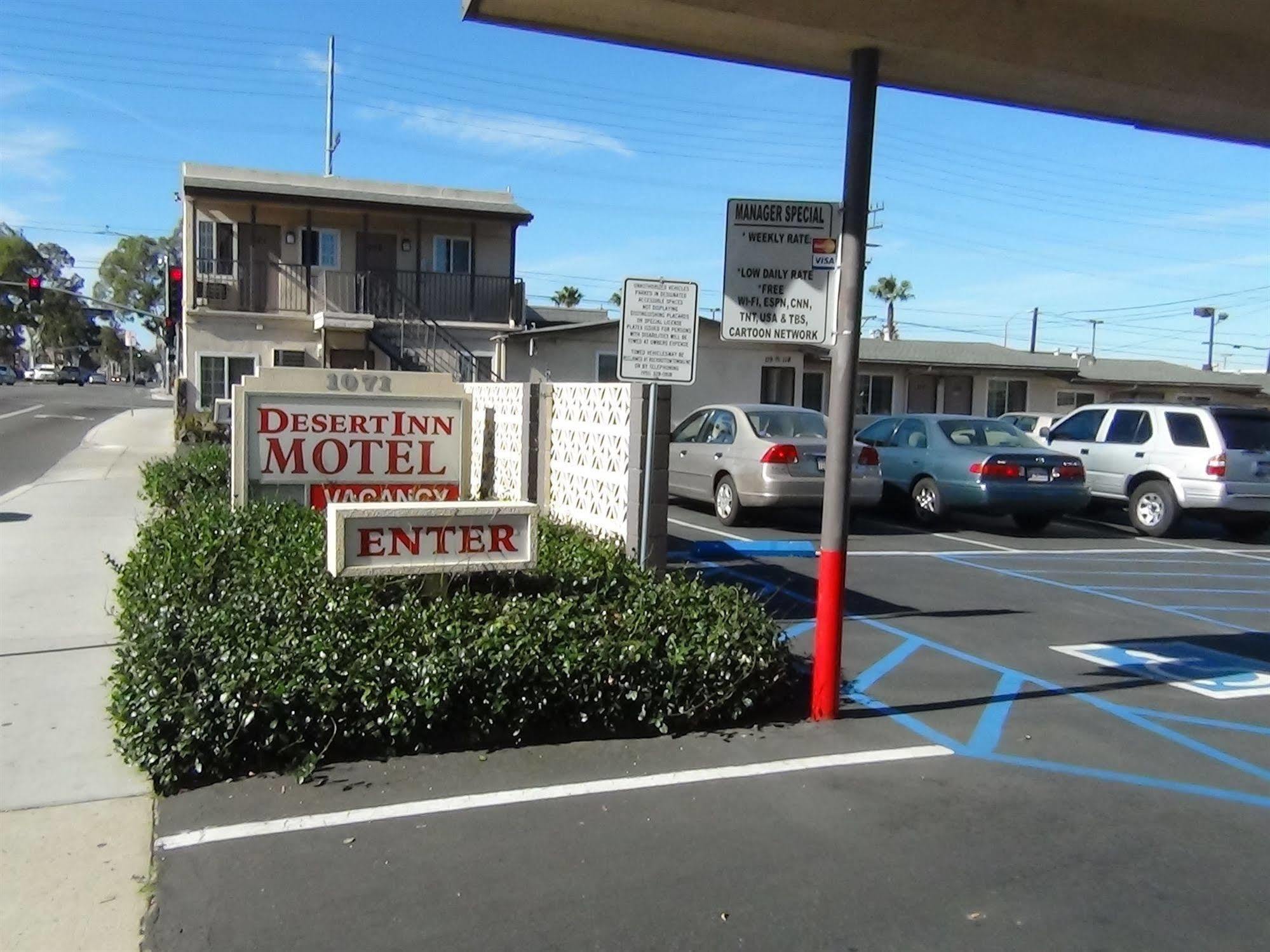 Desert Inn Motel Corona Eksteriør bilde